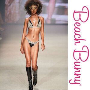 Beach Bunny | "Rich Girl" Black & White Lace Triangle Bikini Set | Size Medium